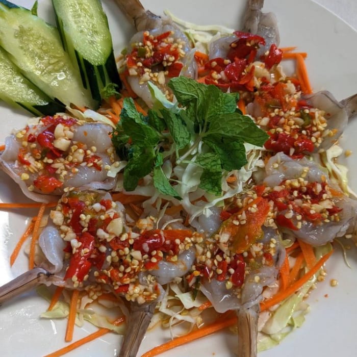 Raw Spicy Shrimp 8.